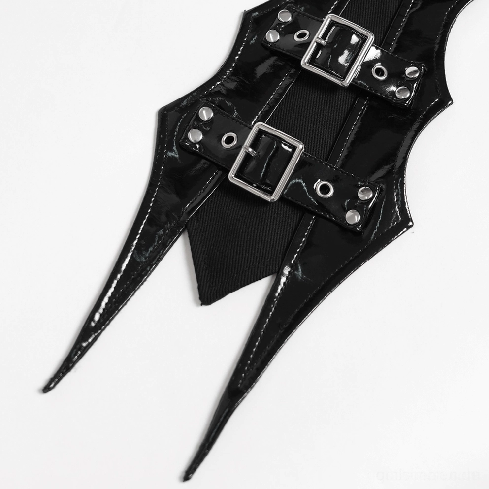 Schwarze PU-Gothic-Choker mit Ketten und Schnallenelementen in vollständiger Konstruktionsansicht und Montageperspektive