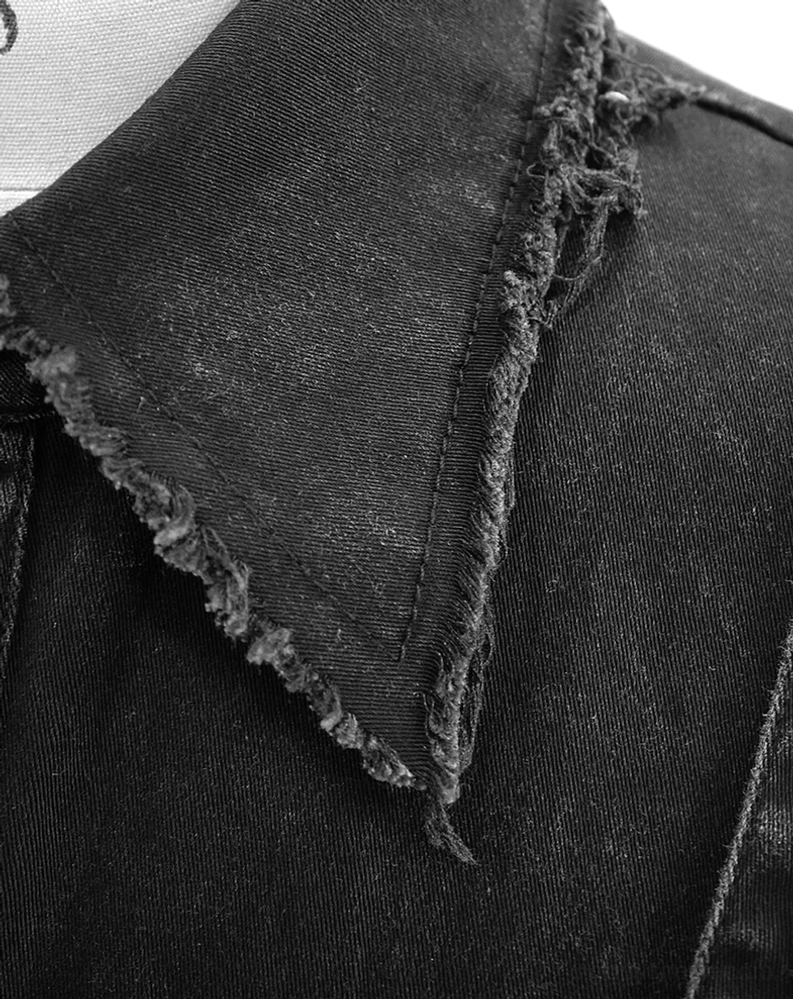 Detaillierte Ansicht schwarze Gothic-Denim-Weste, Fransen rohe Denim-Kante, dunkelschwarzes gewaschenes Denim-Gewebe, Alternative Stoff