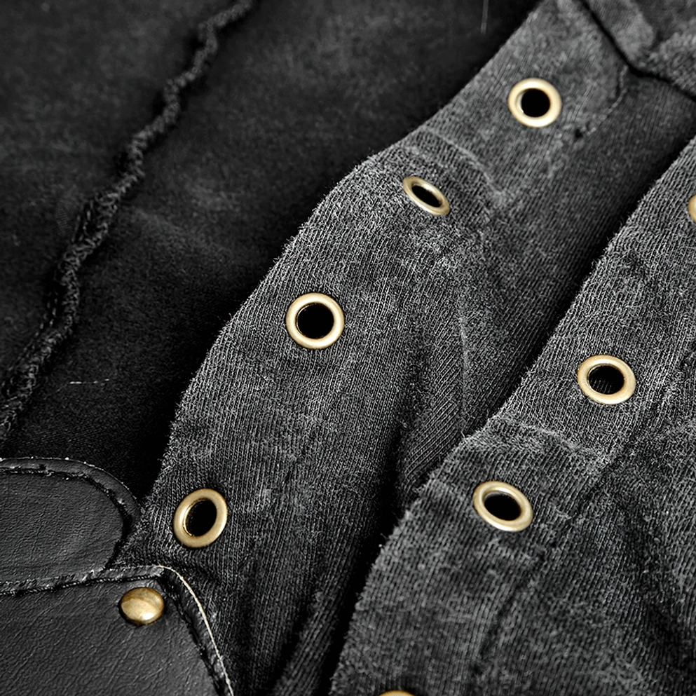 Schwarze Gothic Lace-Up Korsett-Weste Gesamtfrontansicht zeigt komplettes doppeltes Schnallengurt-System, Metallösen-Platzierung, gesamte Designkomposition, alternative Mode Kontext
