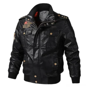 Schwarze gothic Military-Bomberjacke mit PU-Leder, Stehkragen und Stern-Epauletten Frontansicht Detail