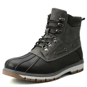 Schwarze und dunkelgraue Gothic Motorradstiefel mit Plüsch-Fütterung Vorderansicht Drei-Viertel-Sicht wasserdicht Split-Leder hochwertiger Schuh