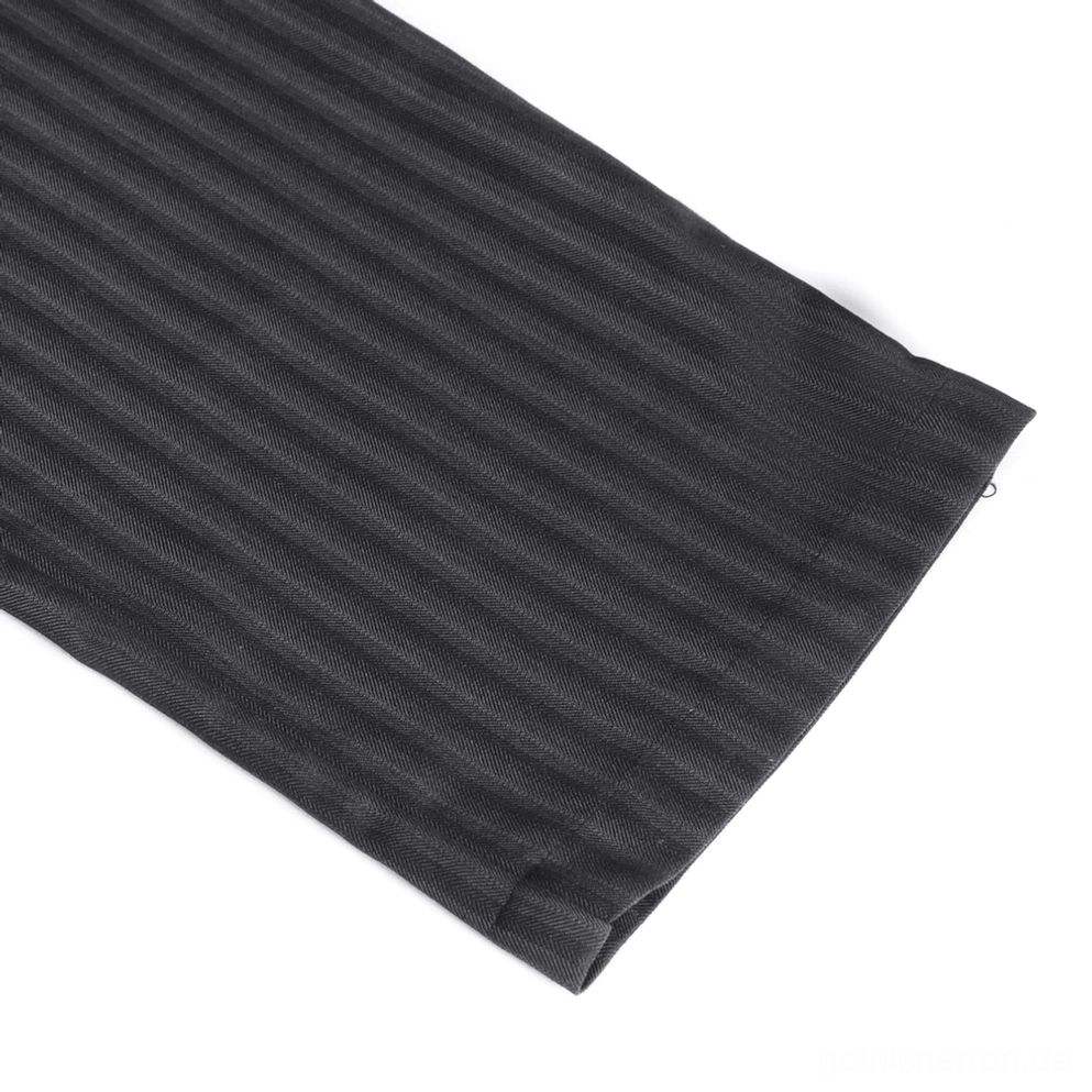 Schwarze Pinstripe Gothic Slim-Fit Röhrenhose Hochbund Passform Proportionen männliches Modell Silhouette