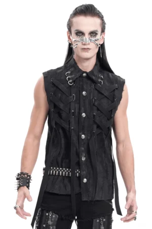 Schwarze Gothic Lace-Up Weste Frontansicht auf männlichem Model mit silbernen Metall-D-Ringen, Distressed-Stoff und Industrial-Ästhetik