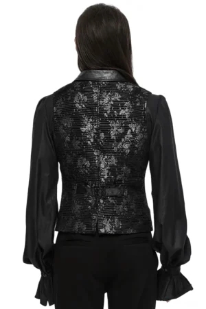 Rückansicht der schwarzen Gothic Jacquard Weste, displaying florale Jacquard-Muster auf gesamter Rückseite, verstellbarer Lederriemen mit Metallschnalle, elegante Passform