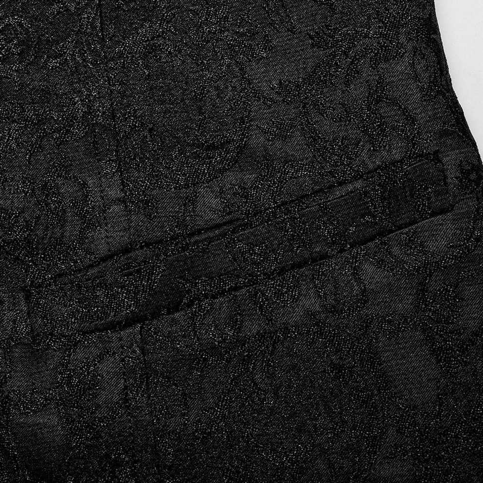 Schwarze Jacquard Gothic Weste 3D-Webtextur Nahaufnahme, zeigt intricate dimensional Muster-Tiefe und die Handwerkskunst der Jacquard-Webtechnik