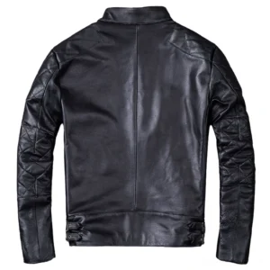 Schwarze Kalbsleder-Motorradjacke Rückansicht mit gesteppten Ärmeln, verstellbaren Taillengurten und nahtlosen Lederpanelen