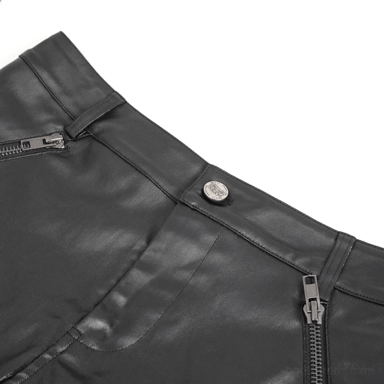 Nahaufnahme Metallknopf und Reißverschluss Taille schwarze Lederhose Gothic Herren Hardwaredetail Verarbeitung