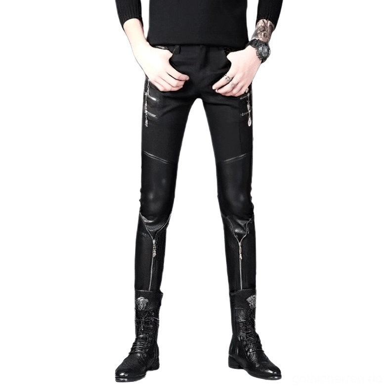 Schwarze Patchwork-Kunstleder-Biker-Hose Frontansicht – Gothic-Punk-Herren-Slim-Fit-Trousers mit dekorativen Reißverschlüssen und Kunstleder-Oberschenkel-Paneelen für Lederhose-Enthusiasten