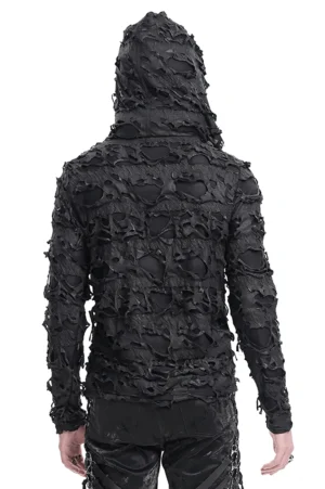 Schwarzer Gothic Kapuzenpullover mit Schnürverschluss Rückansicht auf männlichem Model, asymmetrischer Saum und distressed Texturen sichtbar von hinten