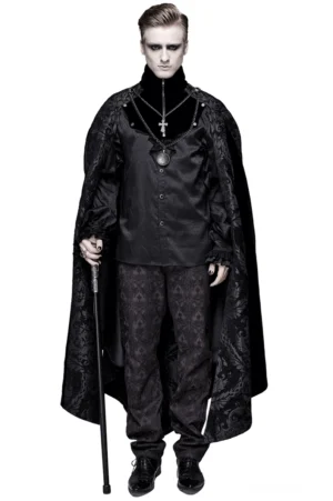 Schwarzer Gothic Herrenmantel mit Stehkragen Vorderansicht, Damaskmuster und abnehmbarer silberner Kreuzanhänger, weiß isoliert