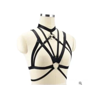 Schwarzes Choker-Stil Überkreuz-Elastik Brustgeschirr mit O-Ring-Details und rundem Metall-Halsband – gotisches Ledergeschirr Style 2 für Clubkultur