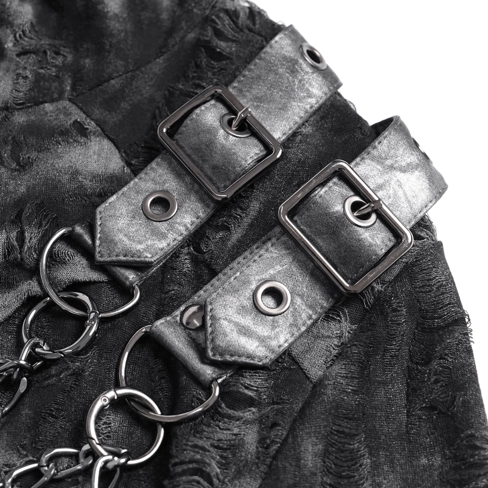 Schwarzes Gothic distressed hooded mesh top zeigt geschichtete Konstruktion und Ketten-Detaillierung von vorne auf Mannequin