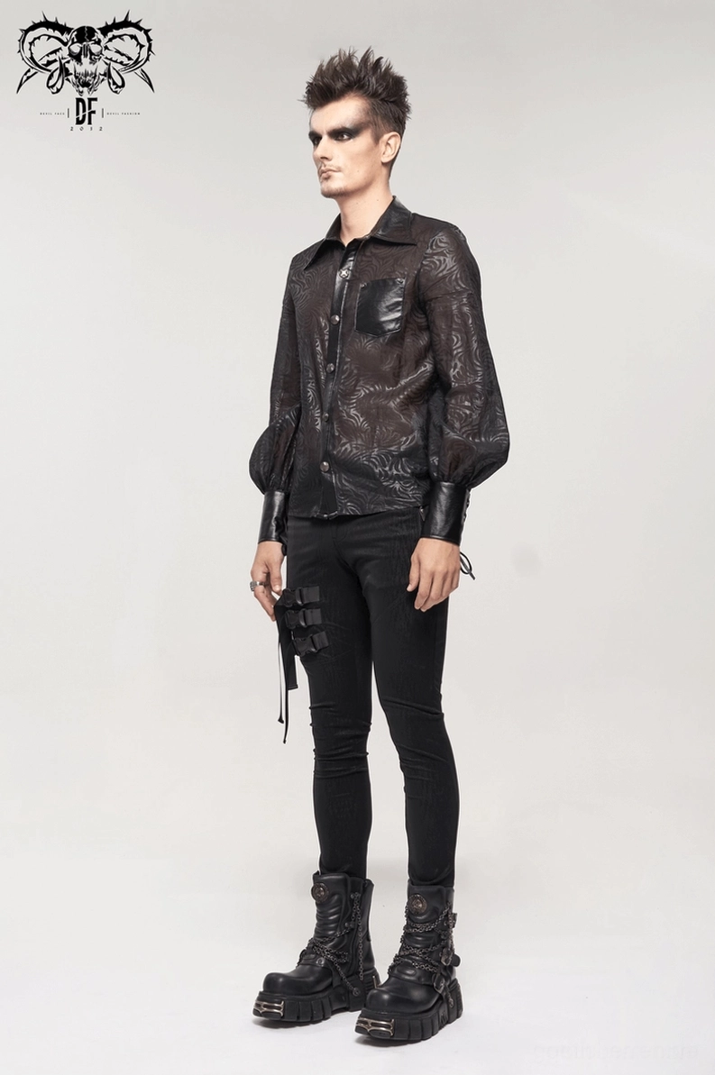 Schwarzes gotisches durchsichtiges Jacquard-Hemd Detail-Ansicht zeigend Muster-Struktur und Stoff-Transparenz – Fashion-Fotografie Studio-Setup