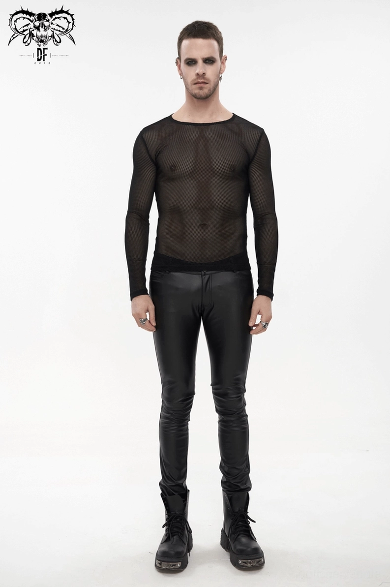 Schwarzes Hexagon-Netzoberteil Styling-Beispiel mit alternativer Fashion – getragen mit Gothic-Accessoires und Underground-Fashion-Elementen