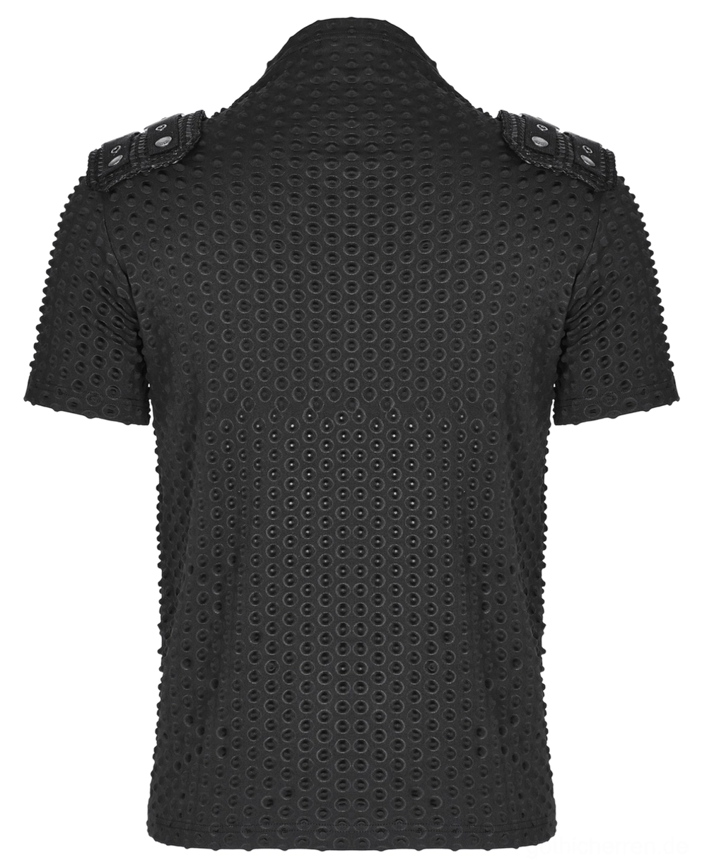 Schwarzes Tactical-Shirt Rückseite, Flachlage mit perforierter Stoff-Textur und metallischen genieten Schultergurt-Akzenten, industrielle Details
