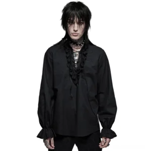 Skeleton embroidered lace-up gothic hemd für männer vorderansicht auf männlichem modell mit rüschigen spitzenkanten und schwarzer baumwollkonstruktion