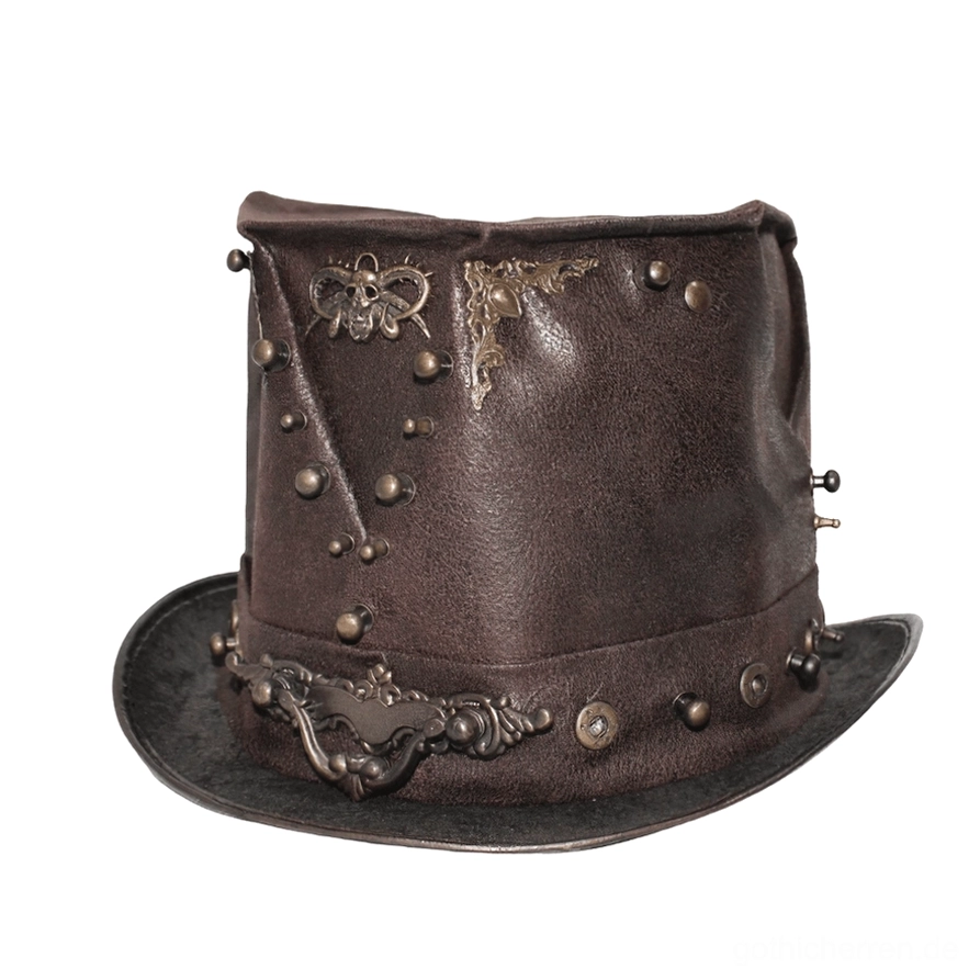 Steampunk-Zylinder dreiviertel Winkel zeigt Totenschädel-Metall-Verzierung, Nieten-Platzierung und architektonische Kronenkonstruktion mit Vintage-Hardware