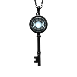 Schwarze Triple Moon Key of Solomon Gothic Halskette - Mattschwarz Zinklegierung Okkultes Pendant mit Mondphasen und heiliger Geometrie Detailansicht