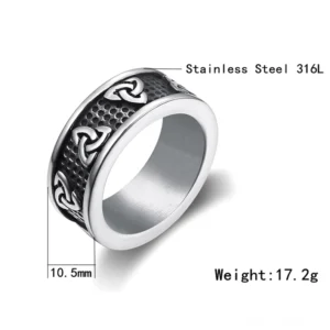 Triquetra Ring Seitenansicht mit 10,5mm Bandbreite Messung – 316L Edelstahl Gothic Ring Größendetails und Gewichtsangabe