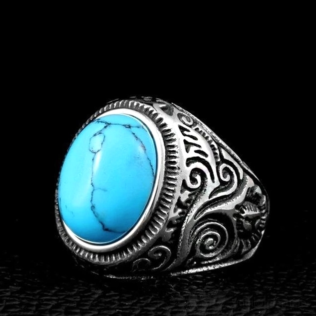Türkis-Edelstein-Gothic-Siegelring in schräger Perspektive, Vintage-Silber-Finish mit natürlicher Aderung, detaillierte Edelstein-Darstellung