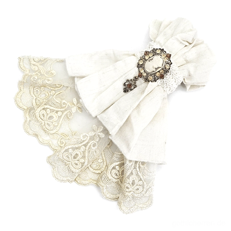 Vintage Kamee Brosche und gestickte Spitzendetails Gothic Jabot Krawatte Draufsicht Nahaufnahme Schmuckdetail
