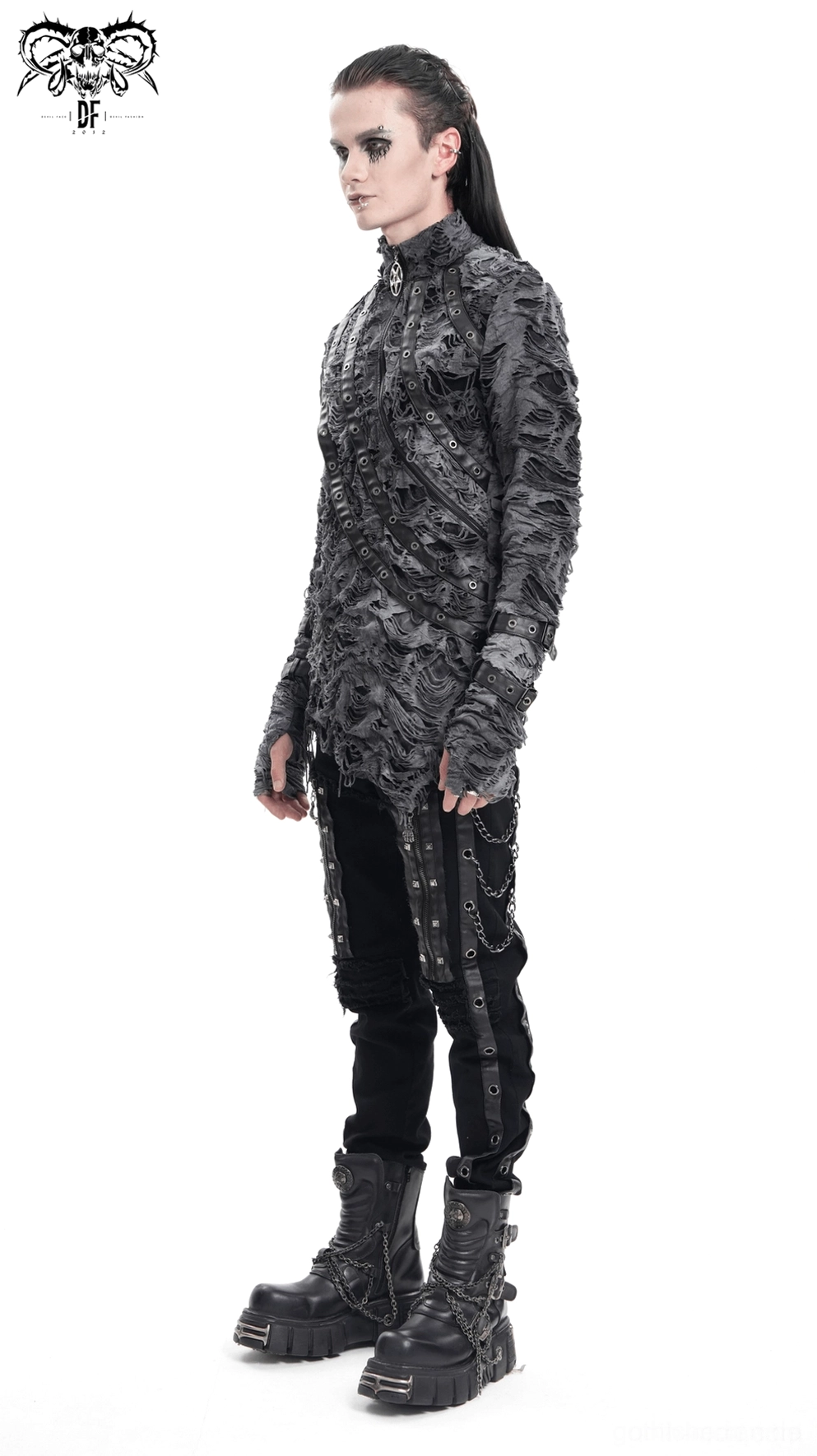 Frontale Taschenbereich des zerrissenen Gothic Sweatshirts mit Reißverschluss und Pentagramm-Akzent-Details