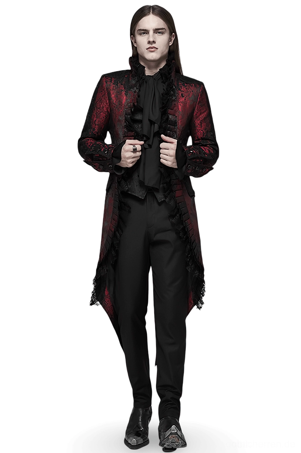 Getragene Ansicht des Weinrot Gothic Tailcoat mit dramatischer Silhouette und theatralischer Präsenz