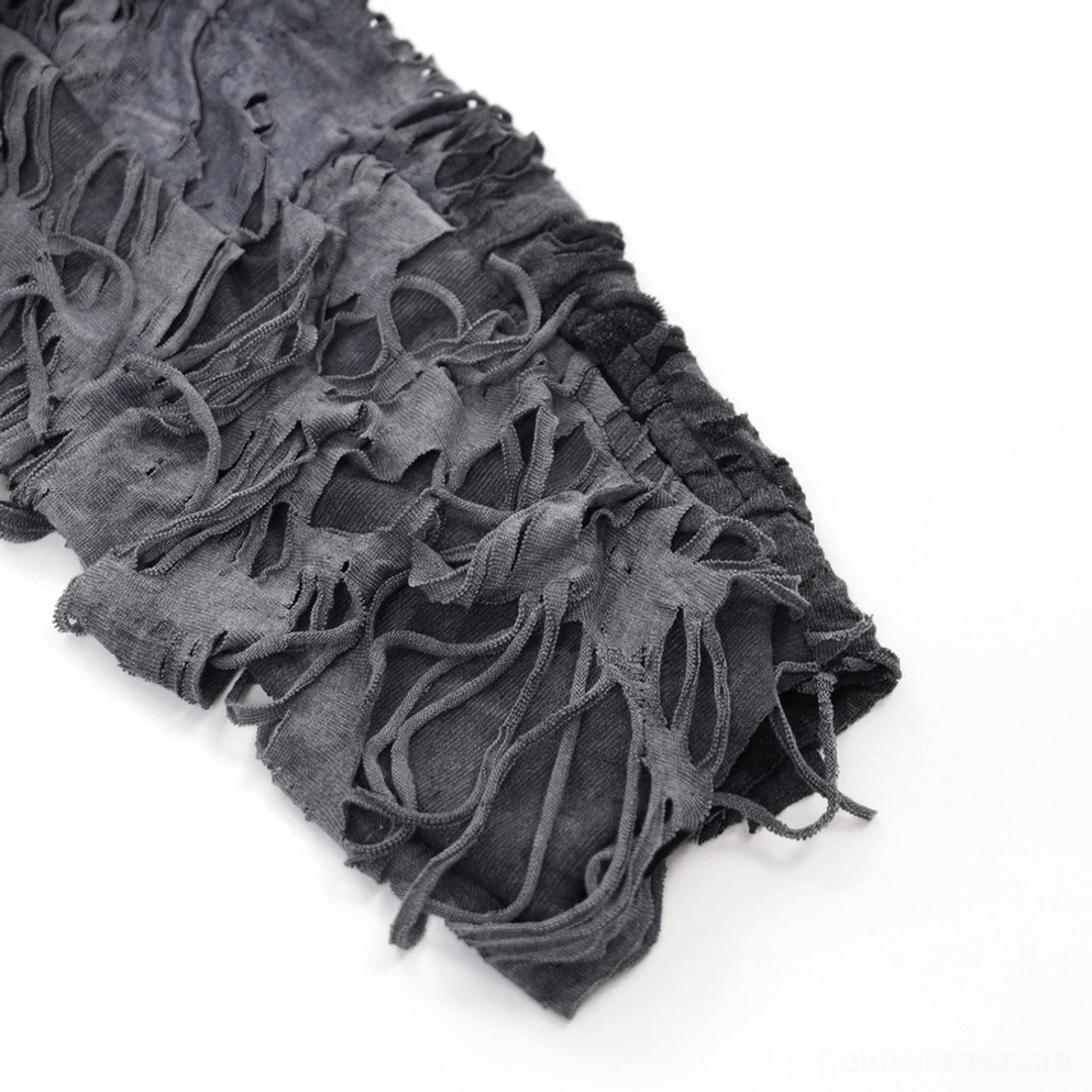 Seitenansicht des zerrissenen Gothic Pullis mit sichtbarem Reißverschluss und Webbing-Strap-Details in Schrägaufnahme